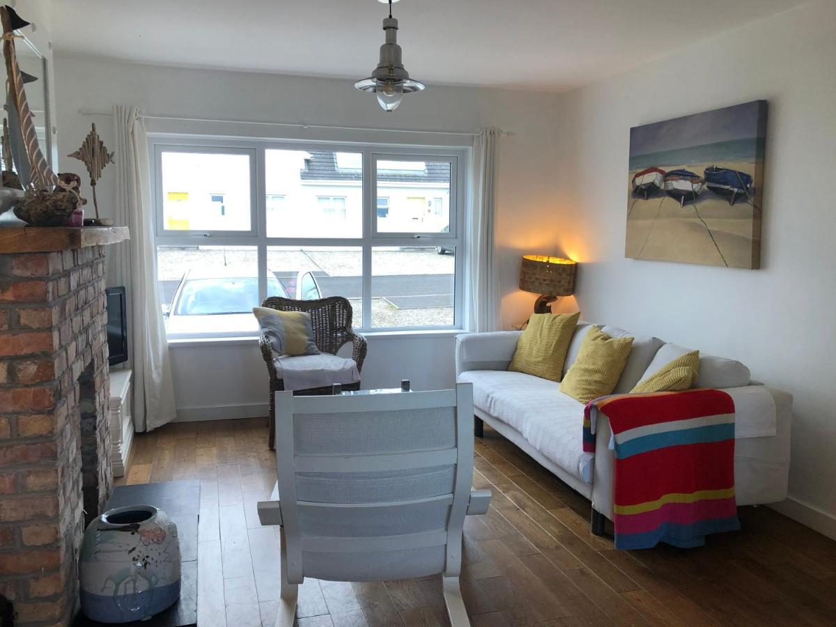 Nanny Willow'S Cottage Portballintrae Exterior foto